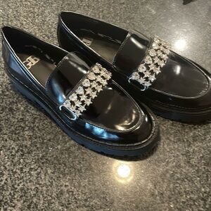 Giani Bernini black loafers with hearts and stars. Perfect for fall!